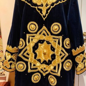 Traditionell Dräkt för Män från Uzbekistan