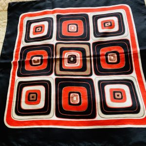 Sidenscarf med Geometriskt mönster No3