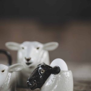 Äggkopp – svart får