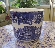 Blomkruka Avon Cottage från Enoch Wedgwood