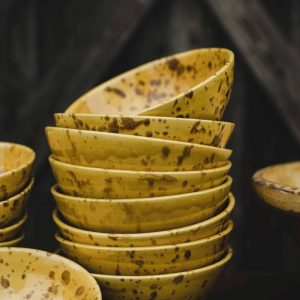 Amalfi skål gul/brun – 20 cm.