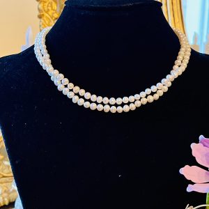 Halsband med Sötvattenspärlor No31