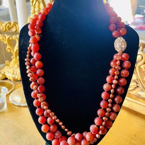 Halsband med Karneoler och Sötvattenspärlor No6