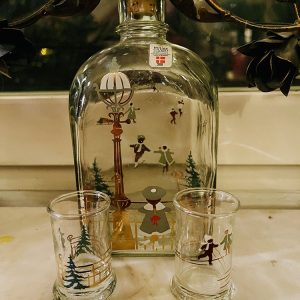 1988 års julkaraff från Holmegaard med Snapsglas