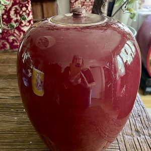 Antik Kinesisk Kruka i Sang De Boeuf