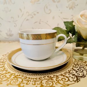 Te / Kaffekopp med Fat från Iranska / Persiska Zarin No9