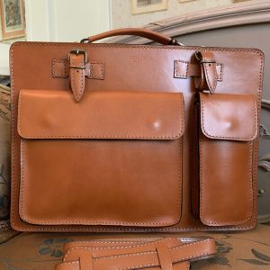 Portfölj från Renata Corsi No8