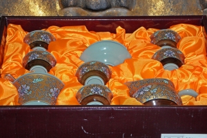 Japansk teservis i låda